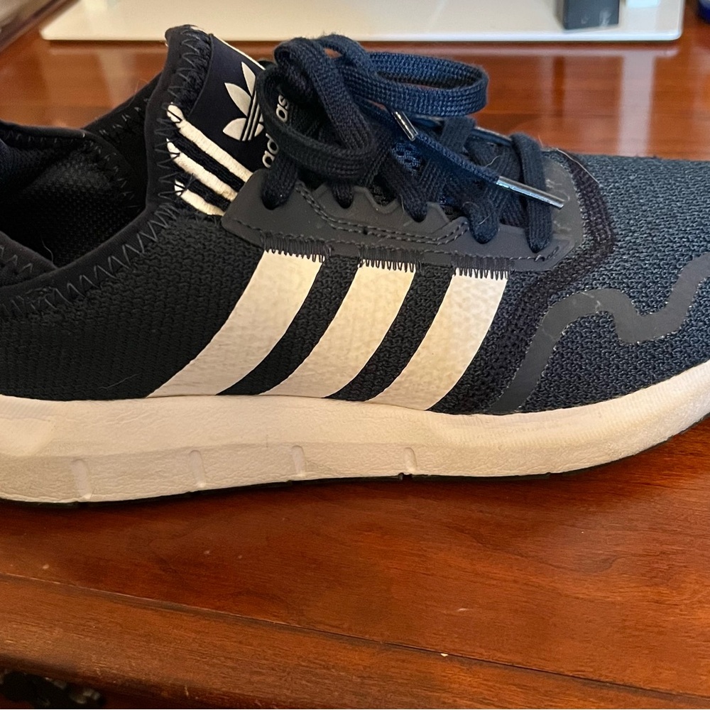 Mens Adidas Swift Run